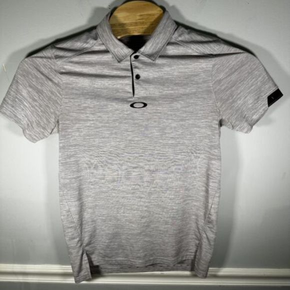 Oakley Polo Shirt Small‎ Striped Maroon Polyester Golf Short Sleeve Tailored Fit - Picture 1 of 4